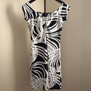 Candice Candice Black White Abstract Graphic Bodycon Dress Size M